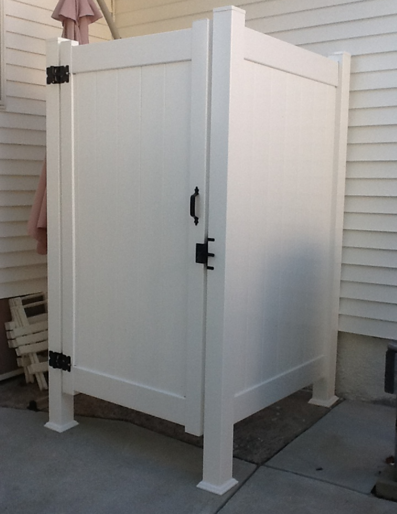 Vinyl Outdoor Shower Enclosure | Sonta Berry